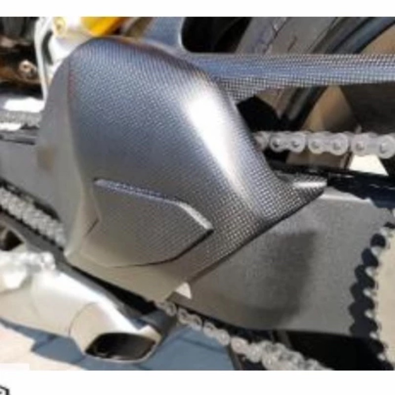 Cover Swing Arm Ducati Panigale V4 Carbon