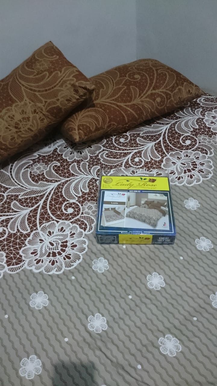 Sprei Lady Rose Flat King Ukuran 180x200 Banyak Motif