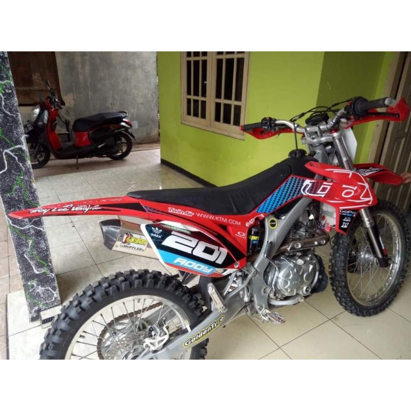 Decal viar cross 250es