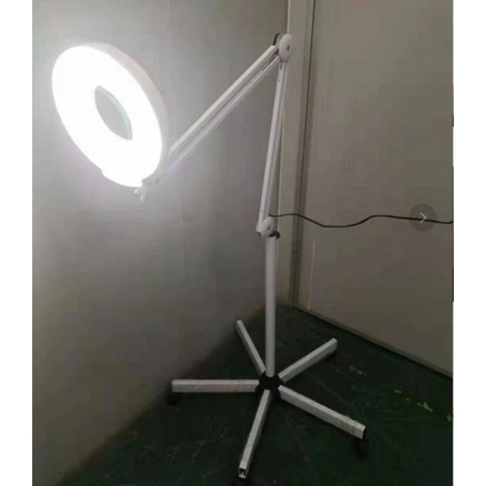 Lampu kecantikan / lampu kaca pembesar