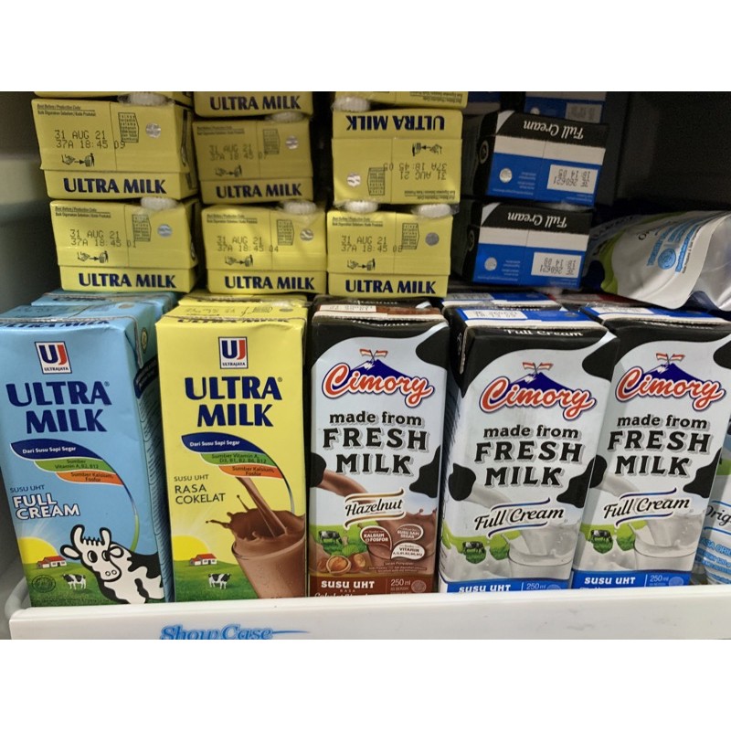 

ultramilk plain / coklat 250ml susu uht ultra cokelat