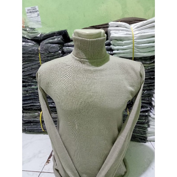 Turtleneck Sweater Rajut Pria