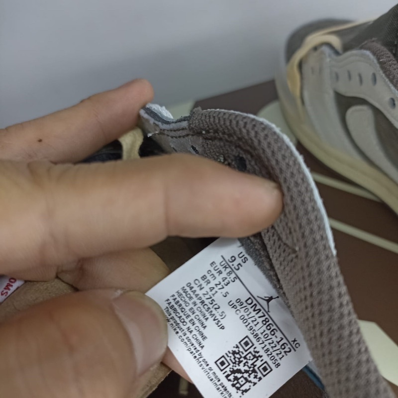 Sepatu Nike Air Jordan 1 Low Fragment Travis Scoot X Reverse Mocha BNIB