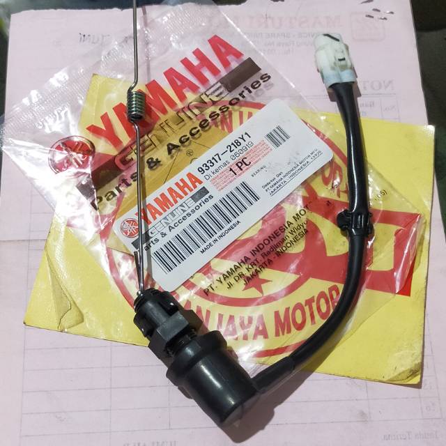 SWITCH LAMPU REM BELAKANG R15 R25 MT25 ORI POLOS