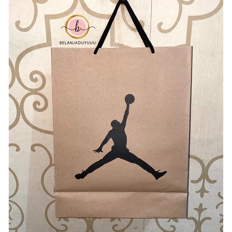 Paper Bag Jordan Coklat Ukuran Medium Pembungkus Kado