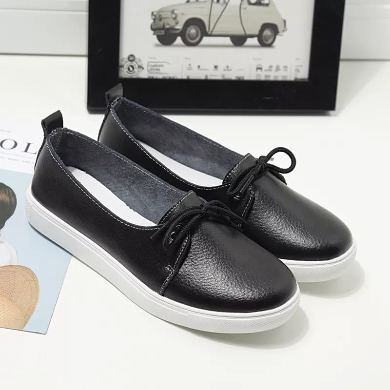 Arumy-Sepatu Wanita Slip On Loafer Casual Slavina Trendy model 2021/sepatu kuliah/sepatu sekolah/sepatu santai ukuran 37-40/sepatu trendy model 2022 COD/DINDA Sepatu Wanita Slip On Loafer Casual Slavina Trendy model 2021