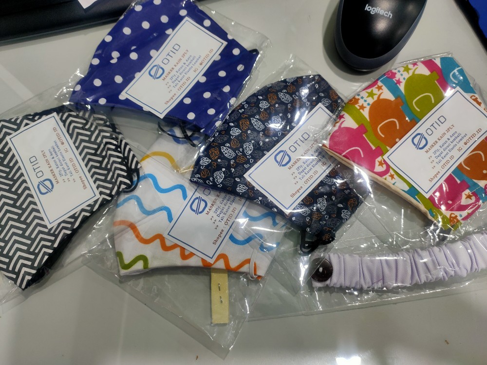 Konektor Masker Polos (untuk Hijab/headloop) Tambahan Penyambung Tali Masker