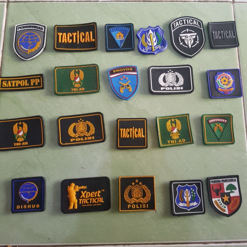 patch rubber karet /patch rubber logo / patch rubbee karet pvc / patch rubber karet polisi / patch e
