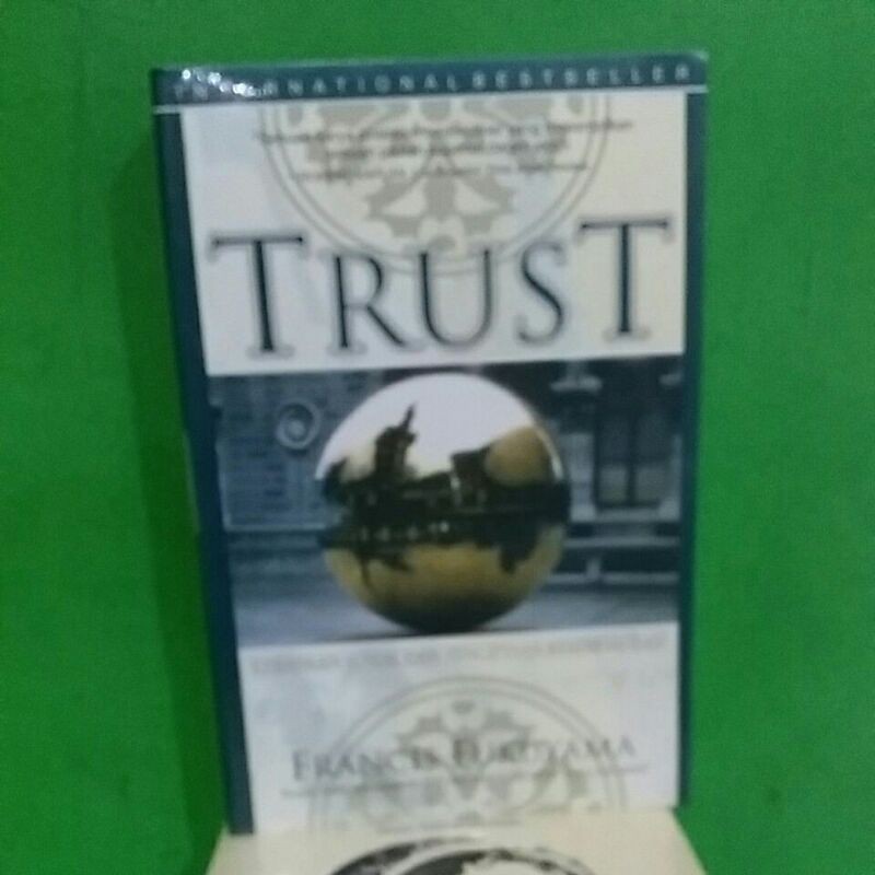 Buku TRUST
