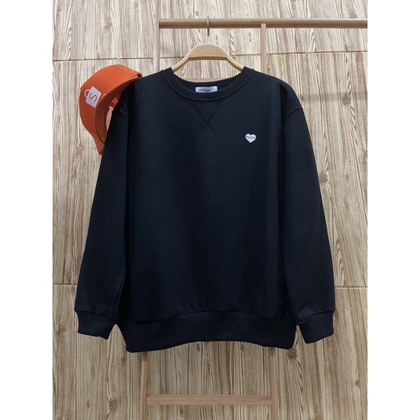 SWEATER NEVADA CEWEK POLOS // Sweater Oversize-Hitam
