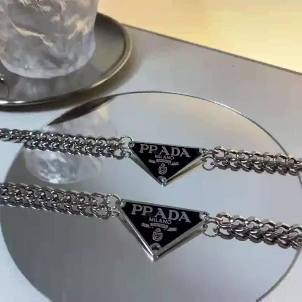 [Elegan] Kalung Korea Elegan Manis Trendy Untuk Anak Perempuan Huruf Titanium Steel