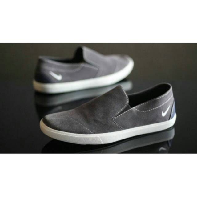 Sepatu Casual Keren Cowok+Sepatu Slop Slip On Trendi Dan Murah