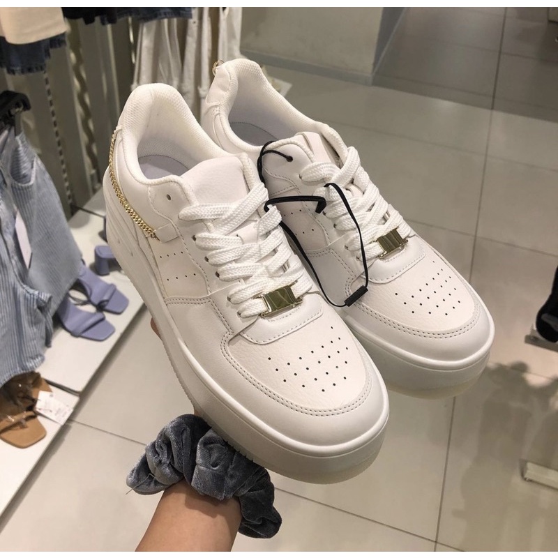jastip bershka sepatu sneakers putih polos