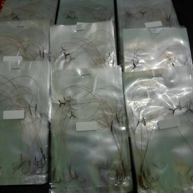 Kenceh pasang kail mata pancing 3