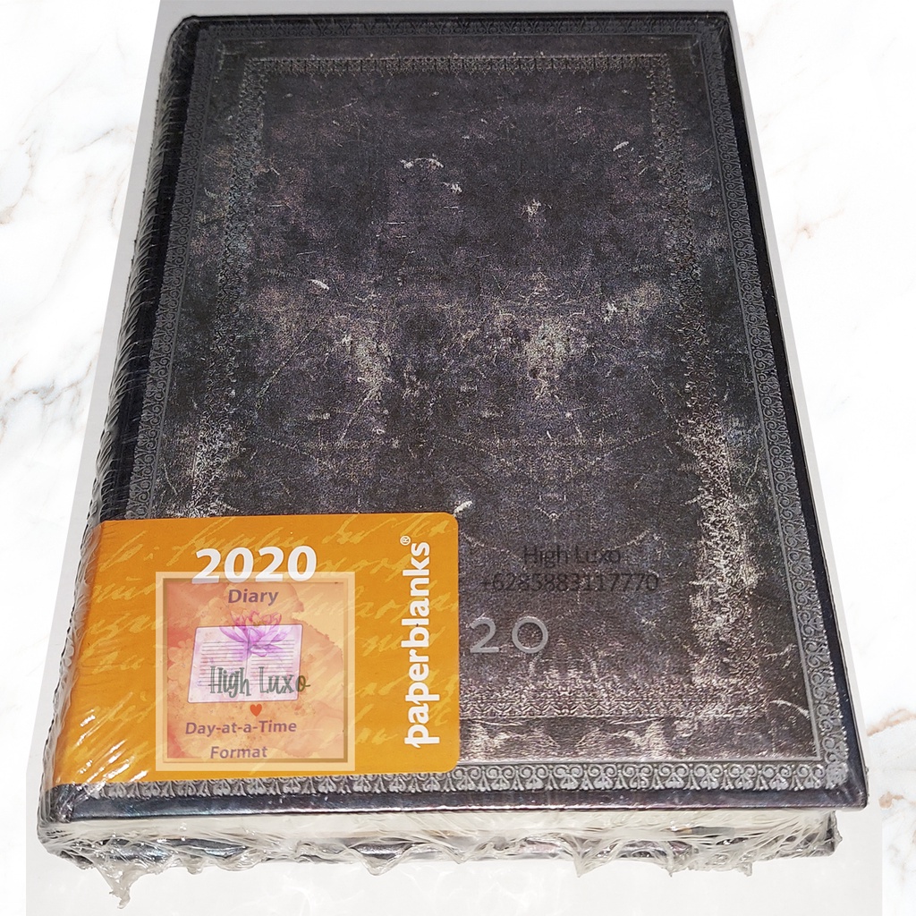 

Buku Diary Agenda Diari PAPERBLANKS 2020 MIDNIGHT STEEL Grande Europe timeless beauty of an antique leather binding birthday information wish lists reminder Book ORIGINAL AUTHENTIC IMPOR IMPORT BAHASA INGGRIS ENGLISH LANGUAGE Best Seller bestseller