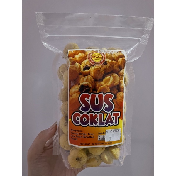 

Camilan Sus Kering Coklat