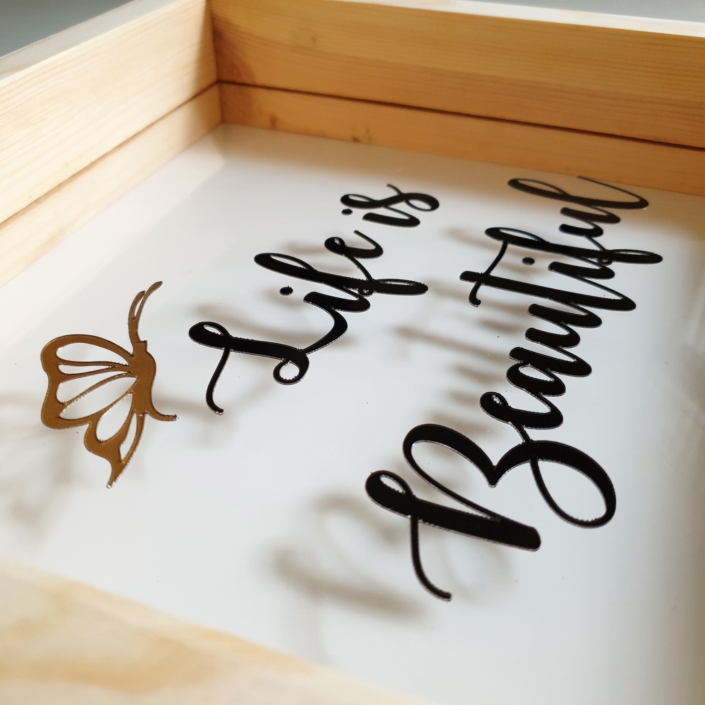 Hiasan Dinding Kayu - Life is Beautiful - Frame kata kata Motivasi