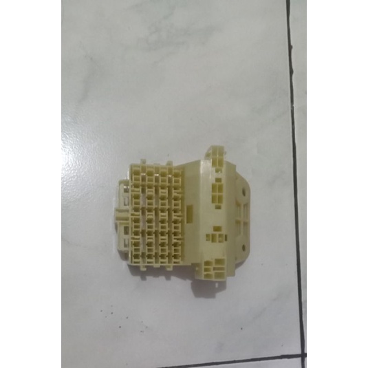 fuse box kotak sekring Toyota kijang kapsul krista lgx lsx efi 7k