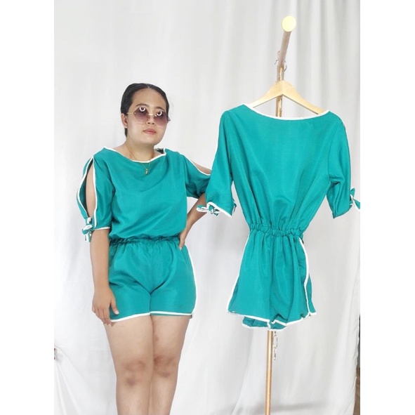 jumpsuit jumbo wanita / jumpsuit bigsize wanita