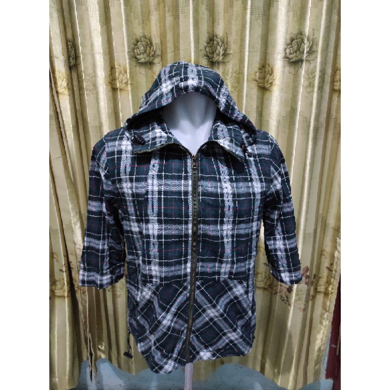 Jaket kotak2 Create Barefoot