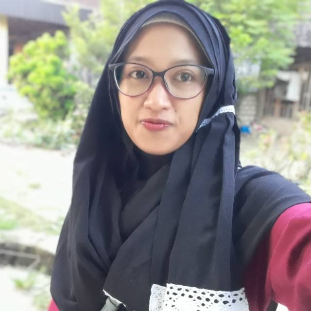 Preloved tiara hijab