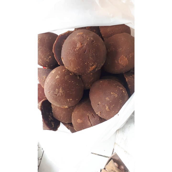 

gula batok/gula merah/gula aren bone 1 kg
