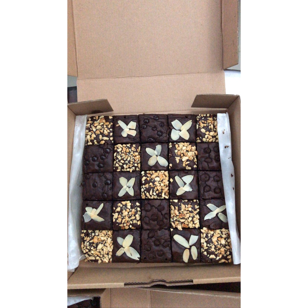 

Brownies Panggang Sekat 20cmx20cm