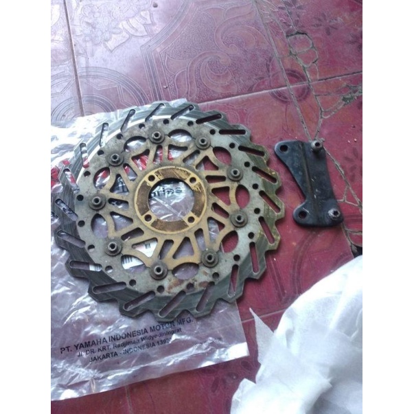 piringan cakram + plendes