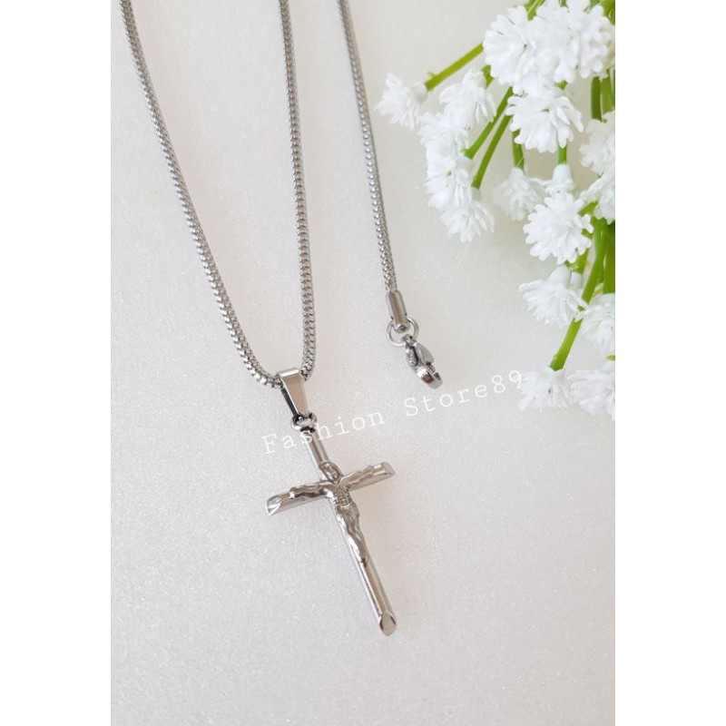 Kalung Salib Jesus Milano gold white Titanium import fashion rohani salib jesus