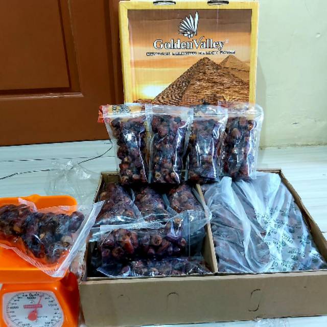 

Kurma Mesir Golden Valley 400gr