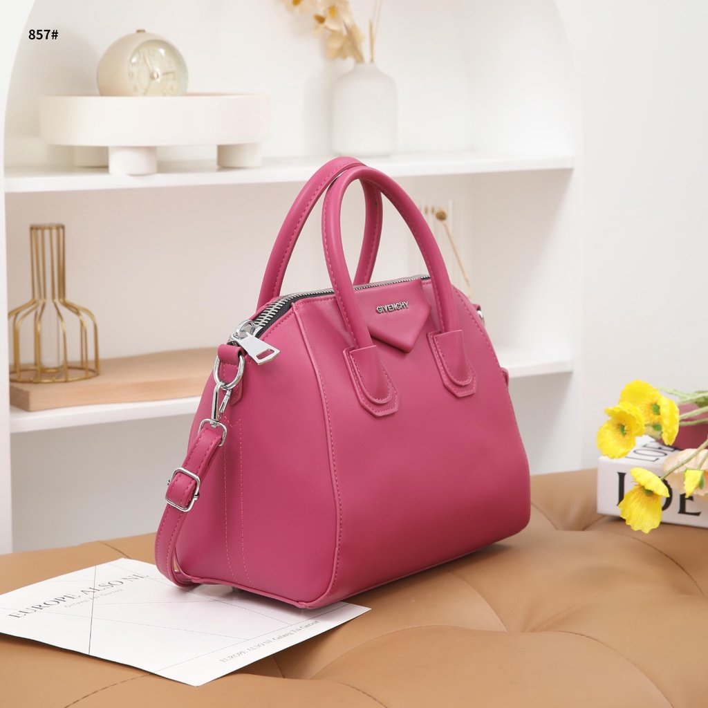 GV Leather Bag 857