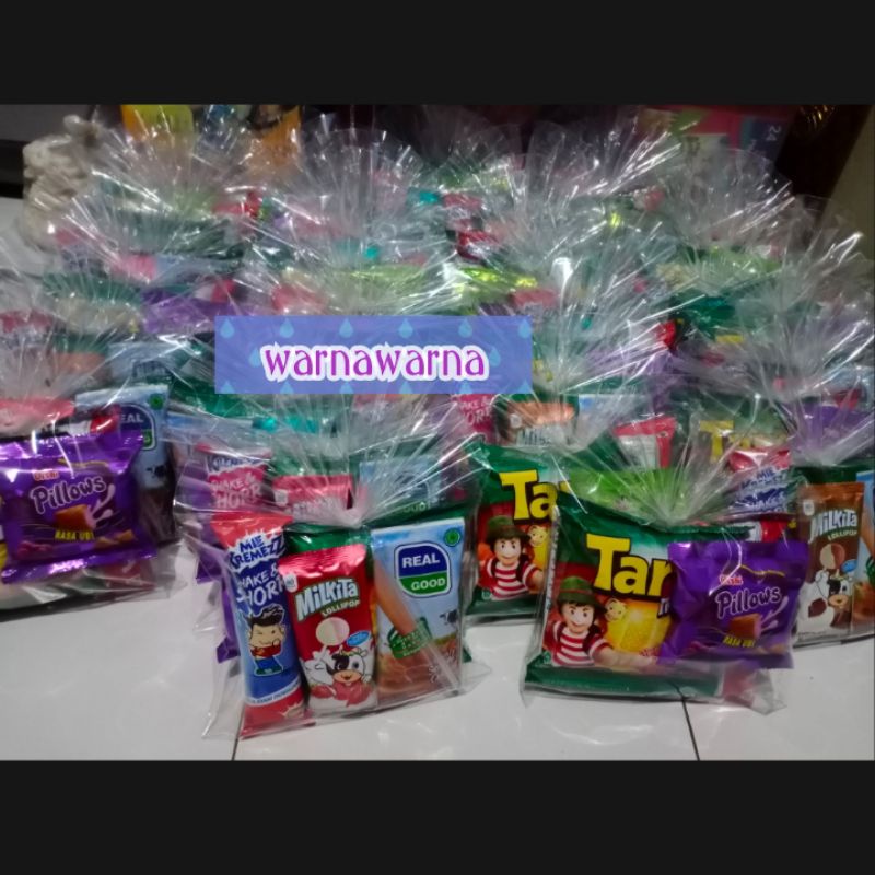 

Snack Ulang Tahun Anak Paket Murah model Kipas / Bingkisan Ulang Tahun Goceng