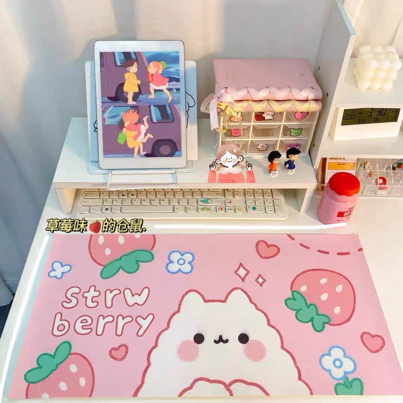 MOUSEPAD AESTHETIC / ALAS MOUSE PAD GAMING / ALAS MEJA KOMPUTER WFH / TAPLAK MEJA DEKORASI ESTETIK ANTI AIR / ALAS TATAKAN MEJA BELAJAR KERJA / CUTE RABBIT BEAR PVC TABLE MAT / KEYBOARD OFFICE / DESK PAD MOTIF CHARACTER / DESK MAT / MOLLY MOUSE PAD JUMBO