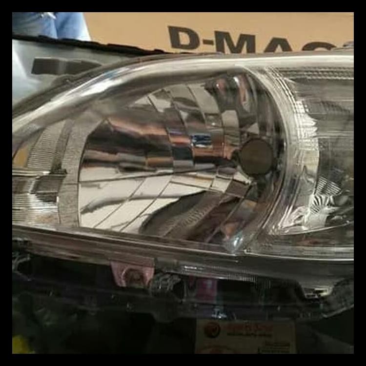 TERMURAH LAMPU BESAR LAMPU DEPAN HEADLAMP KIJANG INNOVA 2012-2015