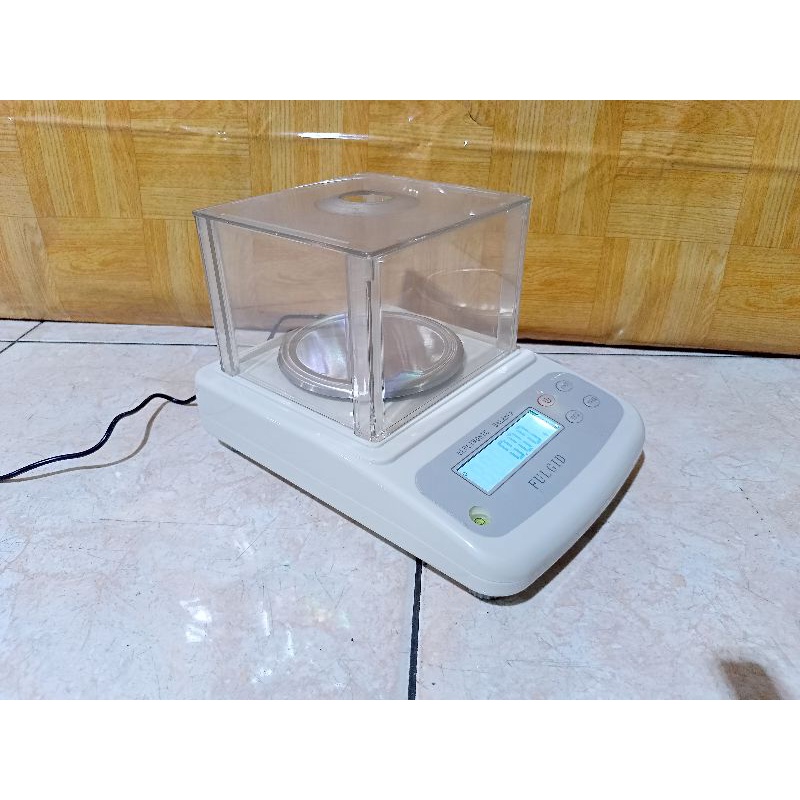 Timbangan Laboratorium 600g x 0.01g Fulgid