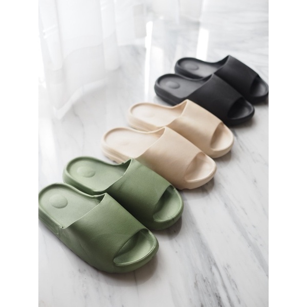 Imperfect Monstera Slides - Sandal Wanita/ Laki Laki