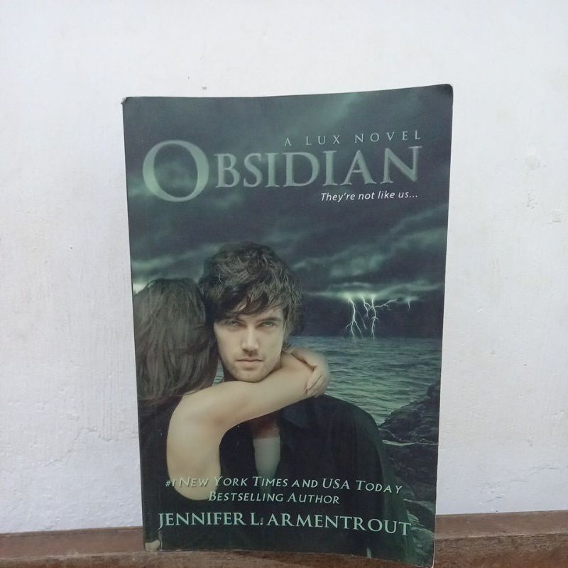 OBSIDIAN by JENNIFER L. ARMENTROUT