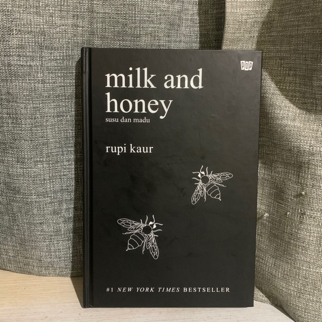 

Milk and honey rupi kaur / best seller