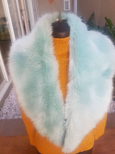 ORIGINAL ZARA ACCESSORIES FUR WINTER SHAWL SCARF SYAL MUSIM DINGIN BULU