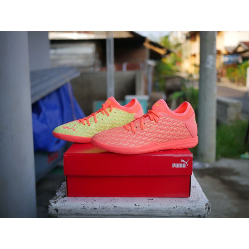 Sepatu Futsal Puma Future 5.4 OSG IT Peach Original 10594501