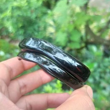 Gelang akar Bahar merah body hitam