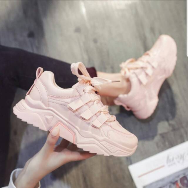 Sneakers Cewe Fashion X Adidas Torsion Sepatu Cewe