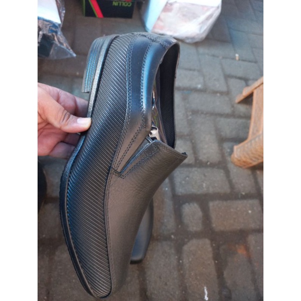 Sepatu karet Seven star