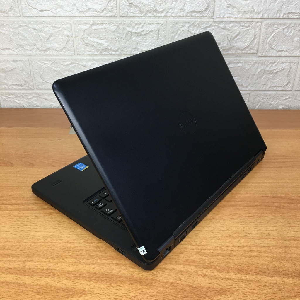 Laptop Dell Latitude E5450 Core i5 Gen 5 RAM 8GB SSD Siap Pakai