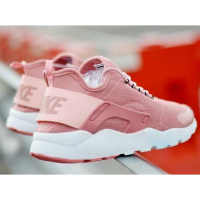SEPATU WANITA MURAH SNEAKERS SONG HYE KYO DOTS PRO STARS SEPATU WANITA MURAH SNEAKERS SONG HYE KYO DOTS PRO STARS