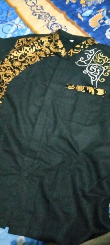 Hem Monteli Kemeja Atasan Pria Lengan Pendek Kemeja Polos Casual Slimfit Putih Hitam Maron