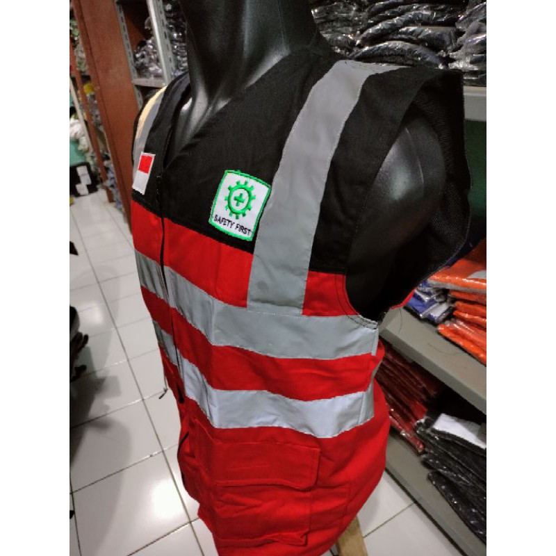 ROMPI SAFETY BAHAN DRILL DALAM PAKAI FURING MERAH HITAM BERLOGO K3