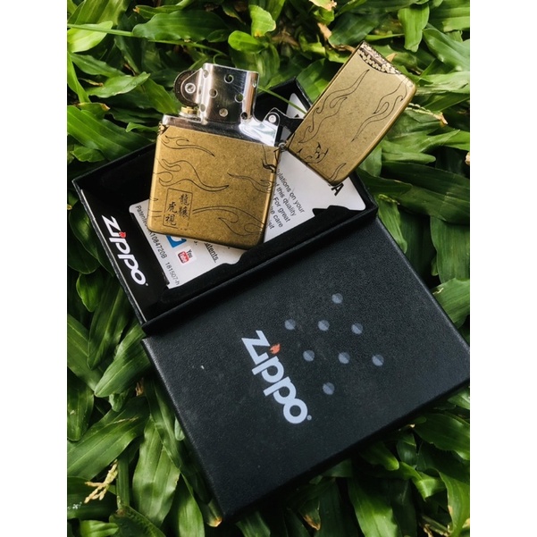 Zippo Motif Grafir 5 Slide Zippo Motif NAGA/DRAGON Zippo Motif Premium