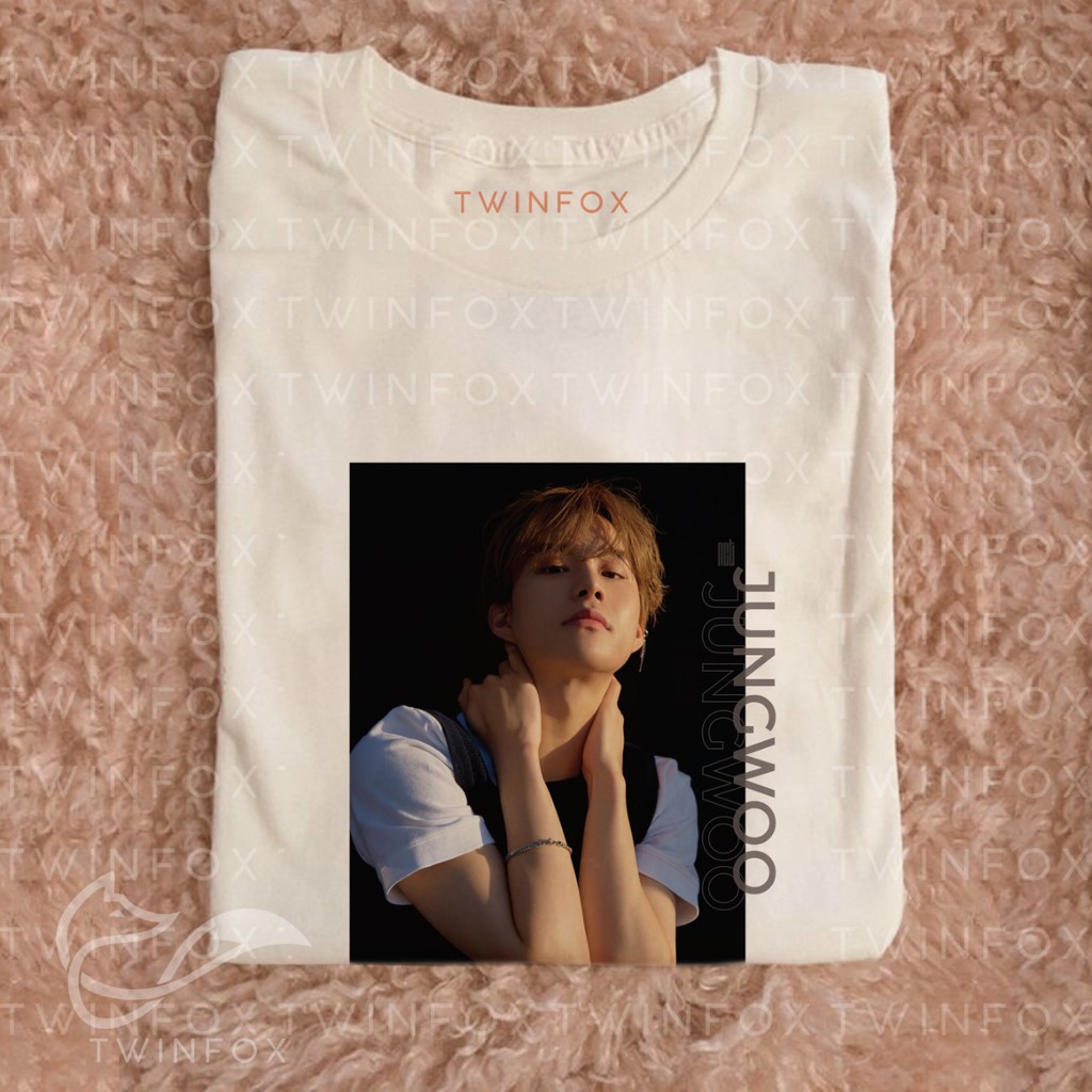 Kaos Kpop Unisex NCT Jungwoo Photo