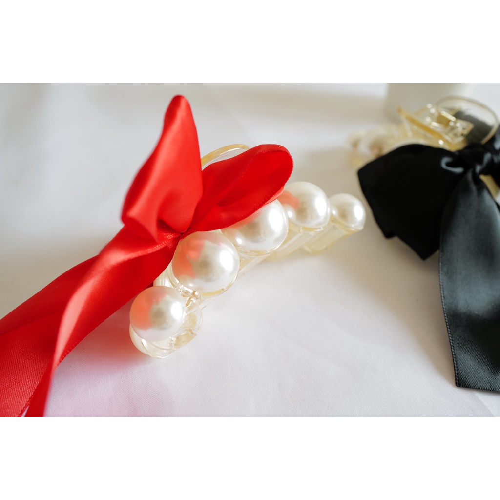 Jepit Rambut Korea Besar Jumbo 10cm Mutiara Pita Jedai Jepitan Rambut Korea / Korean Hairclaw